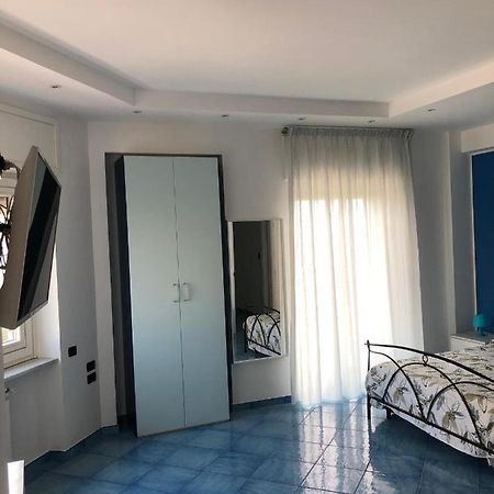 Blue Sea Salerno Hotell Exteriör bild